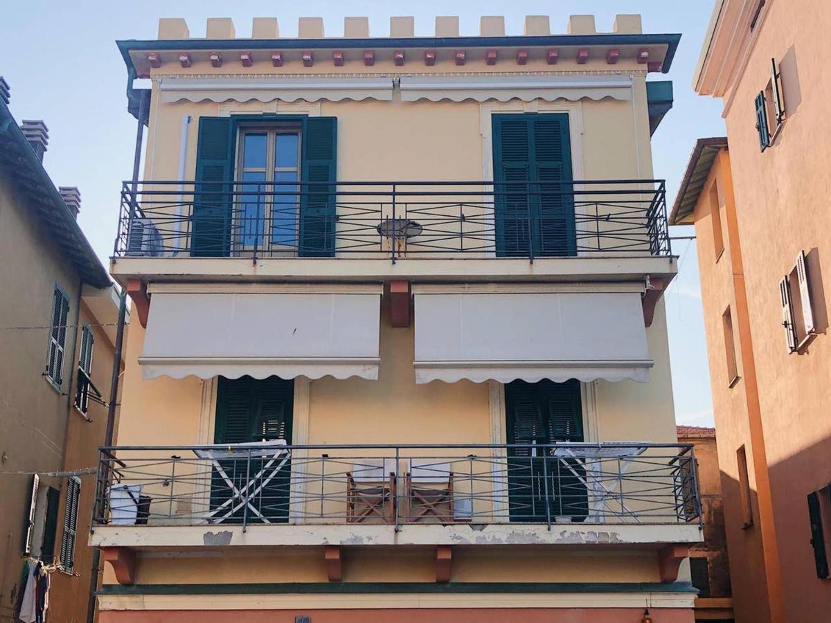 L'Eternita' E' Il Mare Mischiato Col Sole Rimbaud Daire Ventimiglia Dış mekan fotoğraf